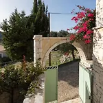 Kassiopi View Villas-Corfu-Villa Christos-4 Bedrooms-Big Private Pool-Sea View-Prime Location